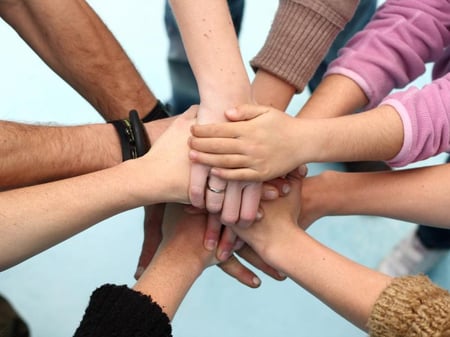 helping_hand_0